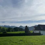 公寓 Panoramablick By Interhome